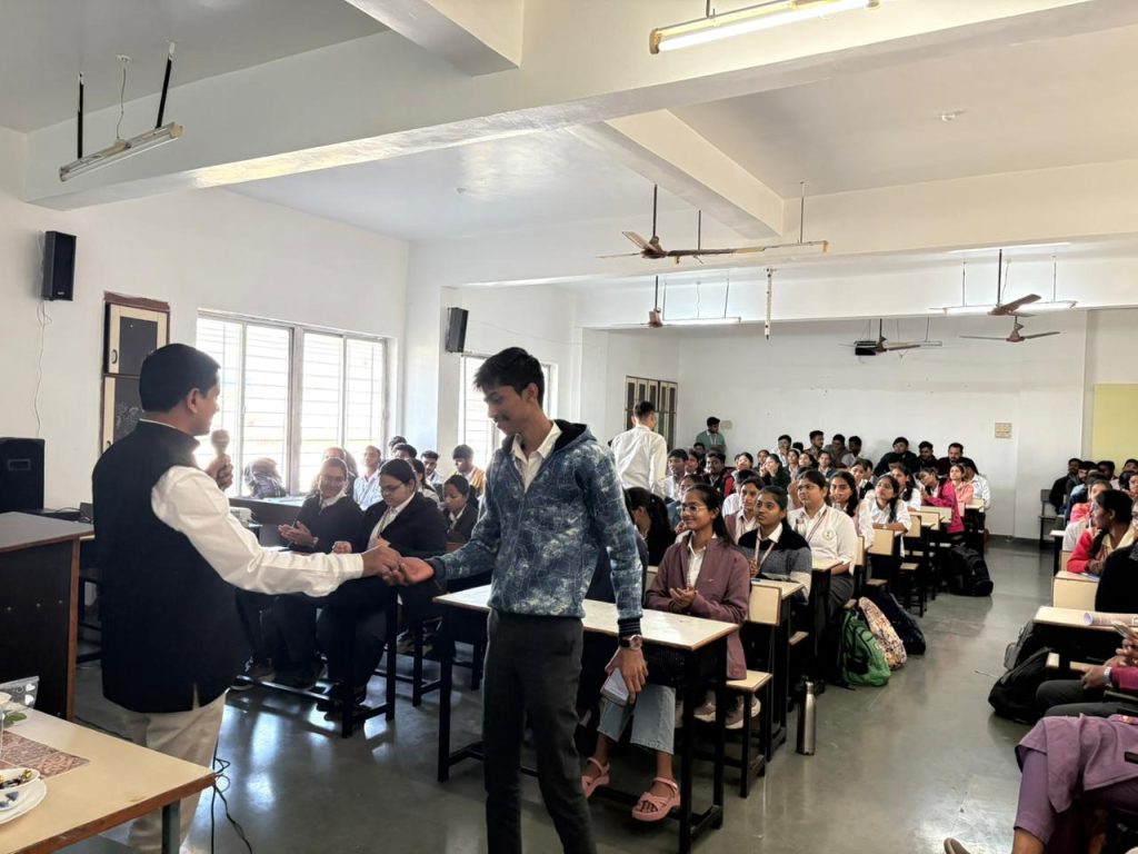national college of pharmacy – guest lecture (3)